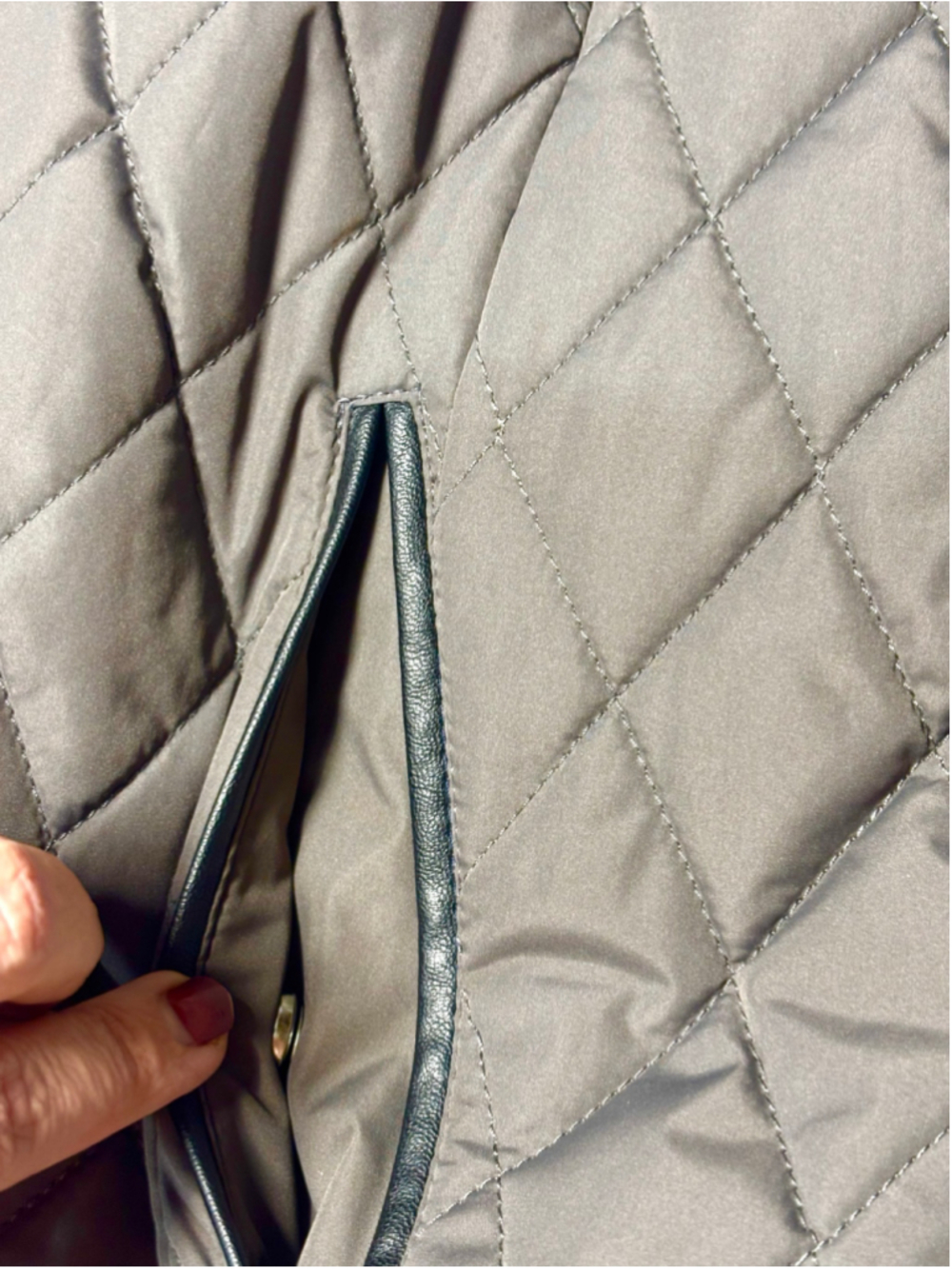 LRL Ralph Lauren Grey Quilted Hooded Coat Jacket Medium EUC Preppy Quiet Luxury - Picture 10 of 14